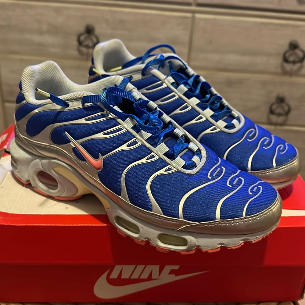 Nike air max plus size 8.5 used condition